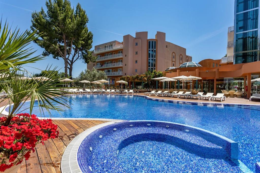 Ona Palmira Paradise Paguera باغيرا المظهر الخارجي الصورة